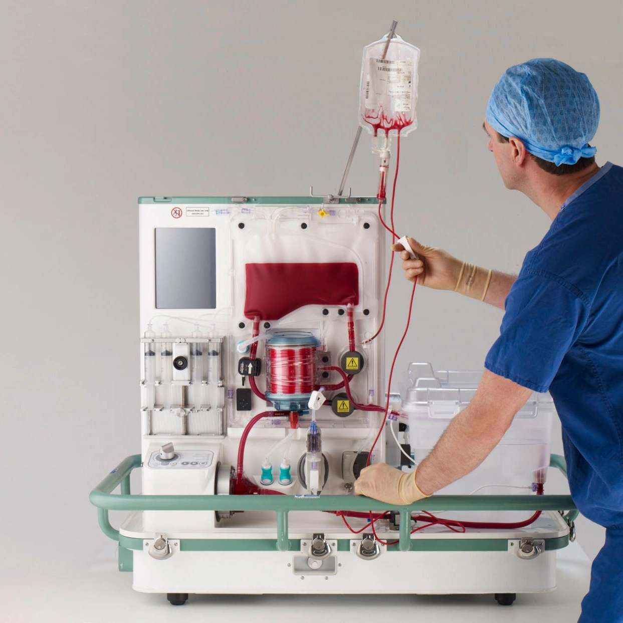 Surgeon operating the metra